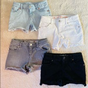(Set of 4) Cat & Jack girls ultimate stretch shorts 7/8